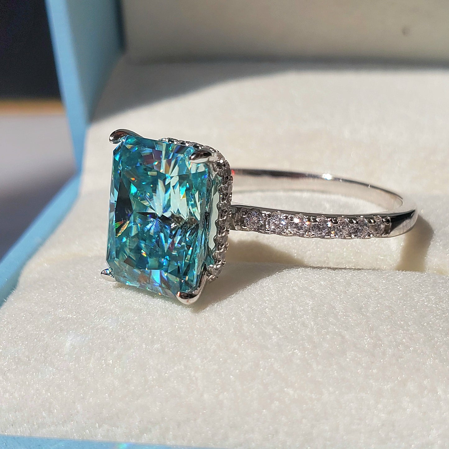 5ct Blue-green Radiant Cut Moissanite Ring 925 Sterling Silver 18K Gold Plated