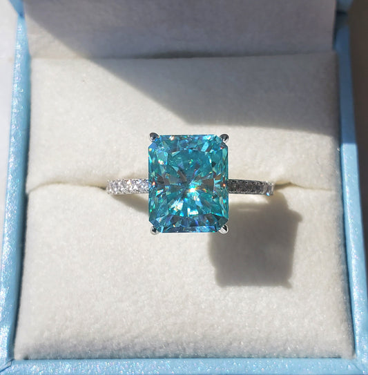 5ct Blue-green Radiant Cut Moissanite Ring 925 Sterling Silver 18K Gold Plated