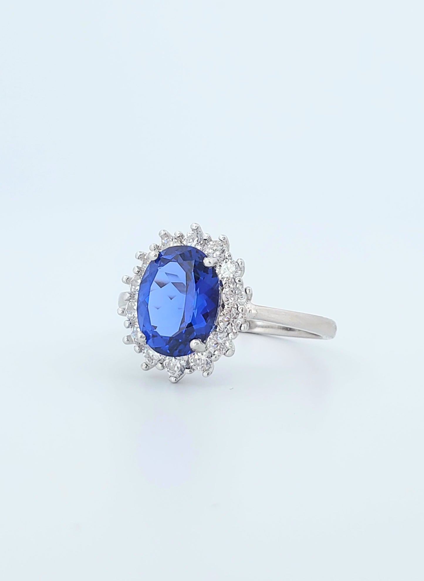 Blue & White Lab-Created Sapphire Ring 925 Sterling Silver