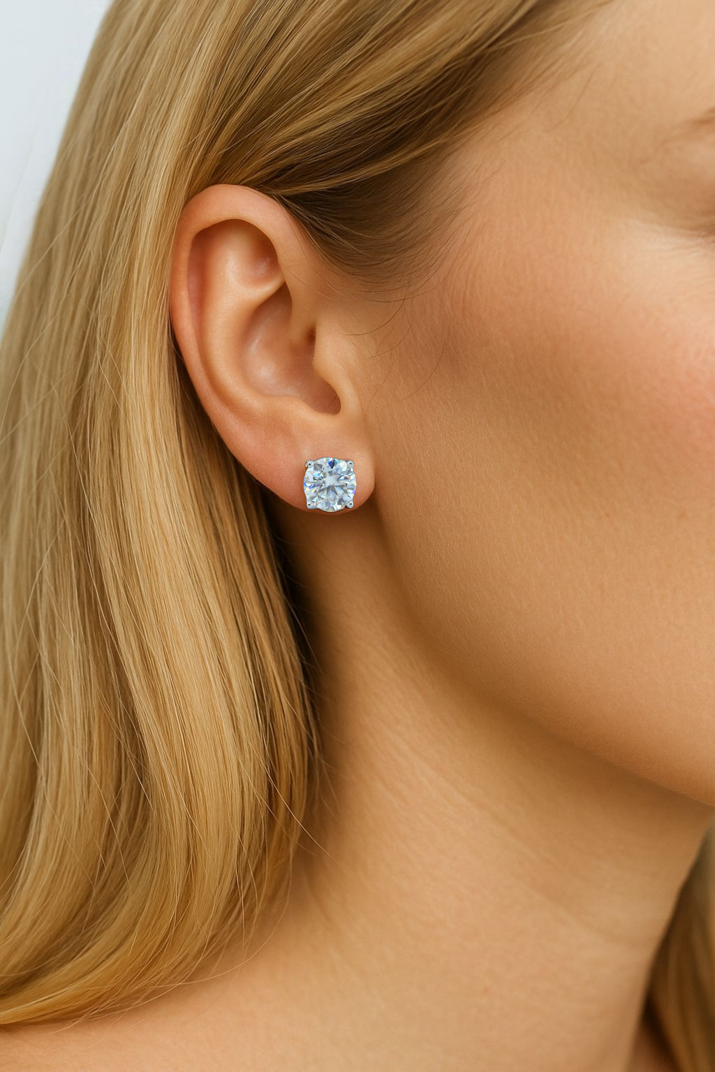 4ct Round Cut Moissanite Stud Earrings 925 Sterling Silver 18K Gold Plated